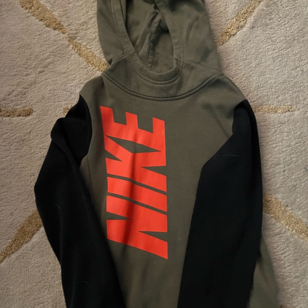 Nike hoodie